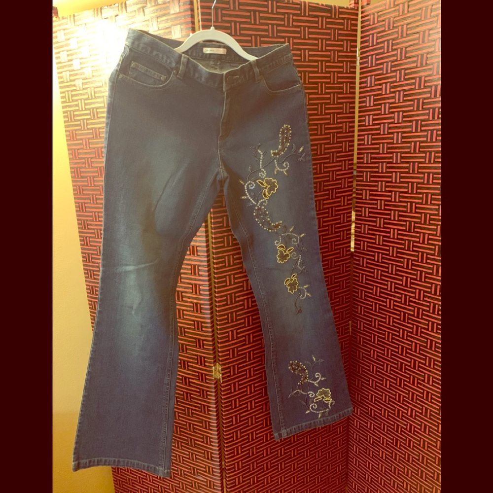Sexy embellished jeans